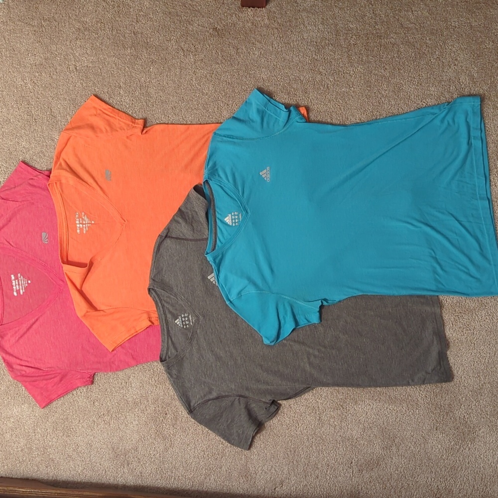 Women's Athletic Tees